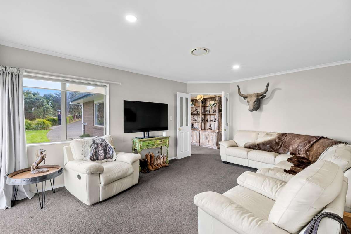 215 Oyster Point Road_1