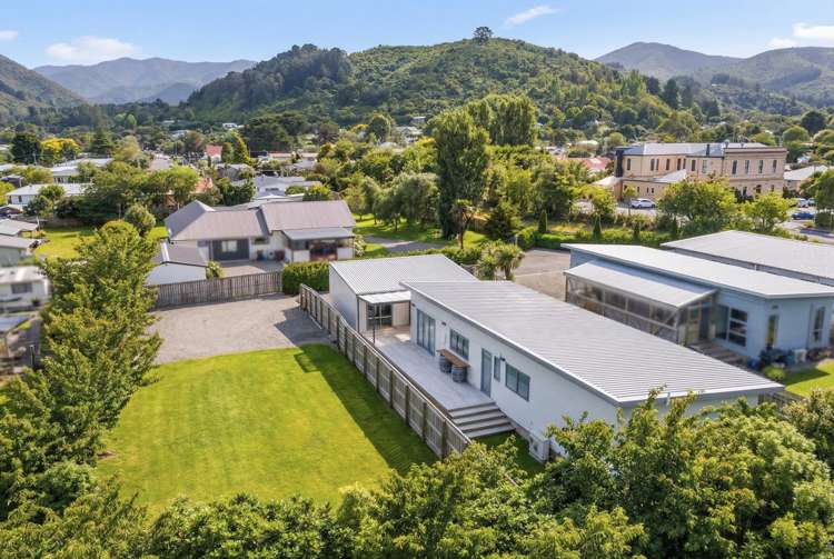 9 Orion Way Featherston_5