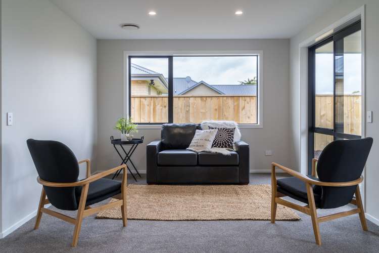 49 Silverstream Drive Mosgiel_3