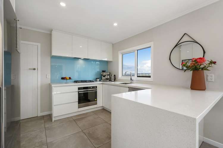 904 East Coast Road Northcross_1