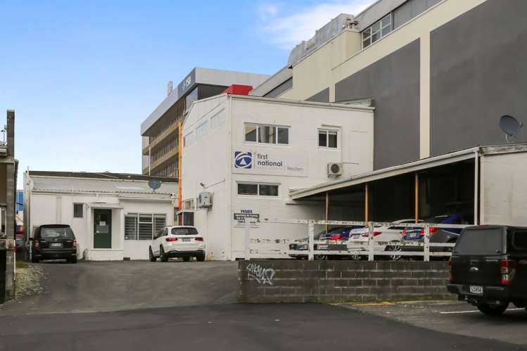 127 Devon Street East New Plymouth_6