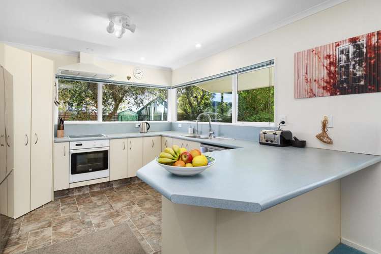131 Woodman Drive Tawa_8