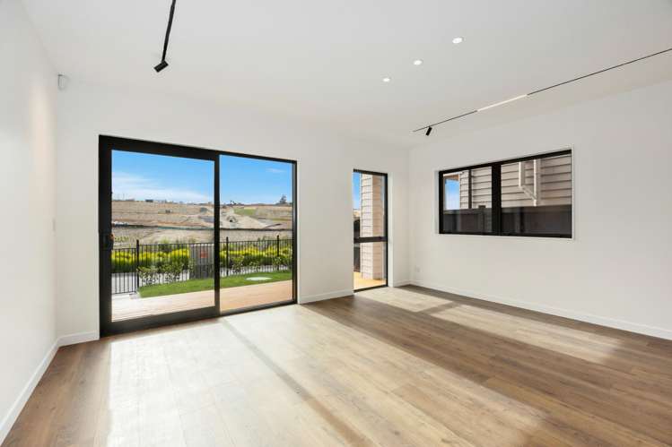 329 Te Taruna Drive Orewa_7