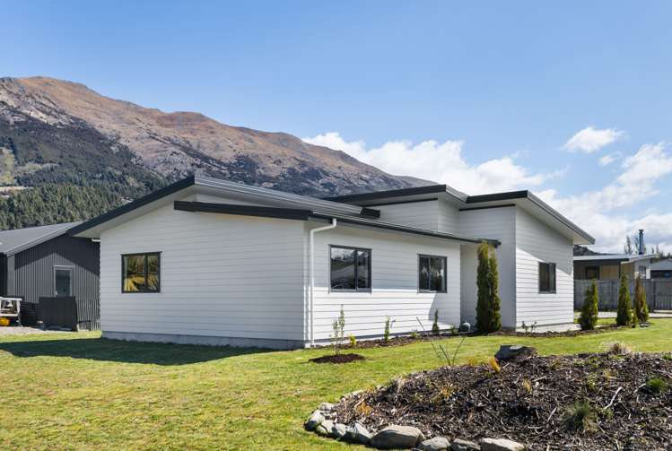 6 Little Maude Drive Lake Hawea_18