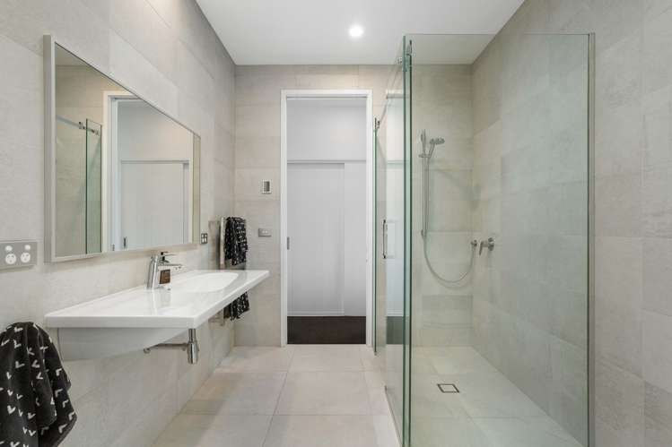 33 Oceanair Drive Pauanui_21