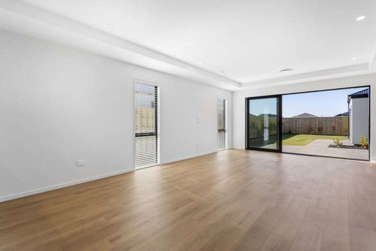 41 Derbridge Street Woodend_10