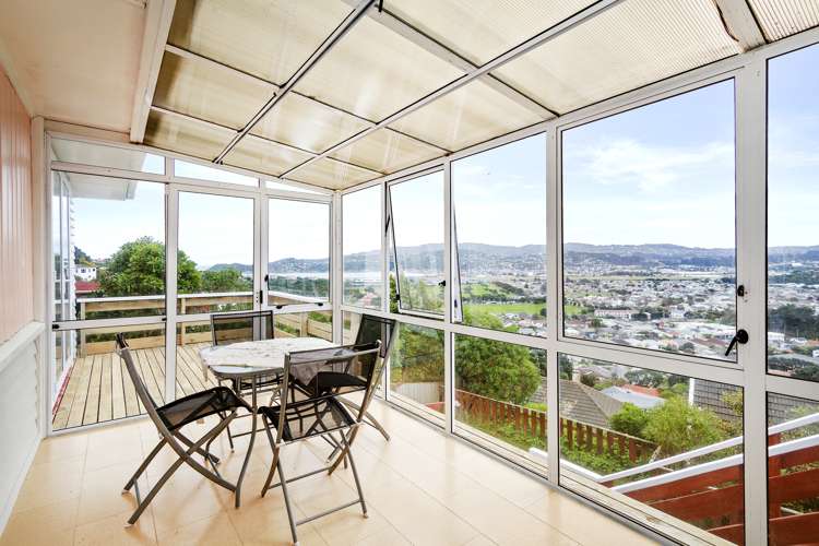 72a Kinghorne Street Strathmore Park_8