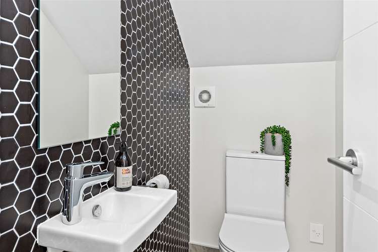 39 Craigs Way Hobsonville_24