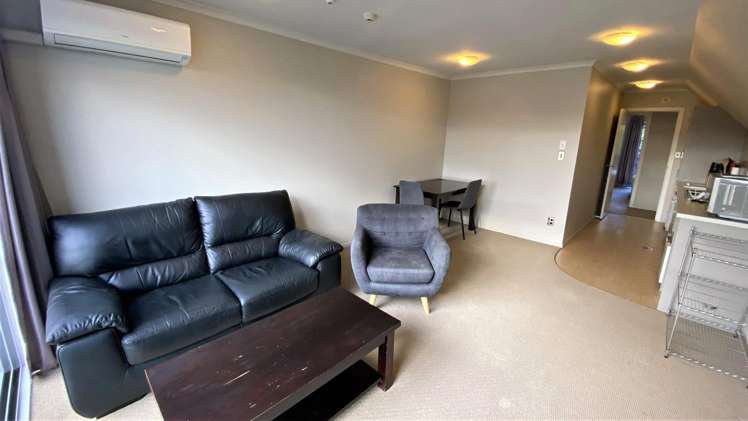 7/1180 Victoria Street Hamilton Central_2