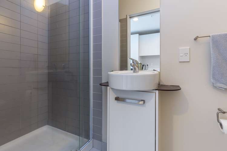 1815/10 Waterloo Quadrant Auckland Central_5