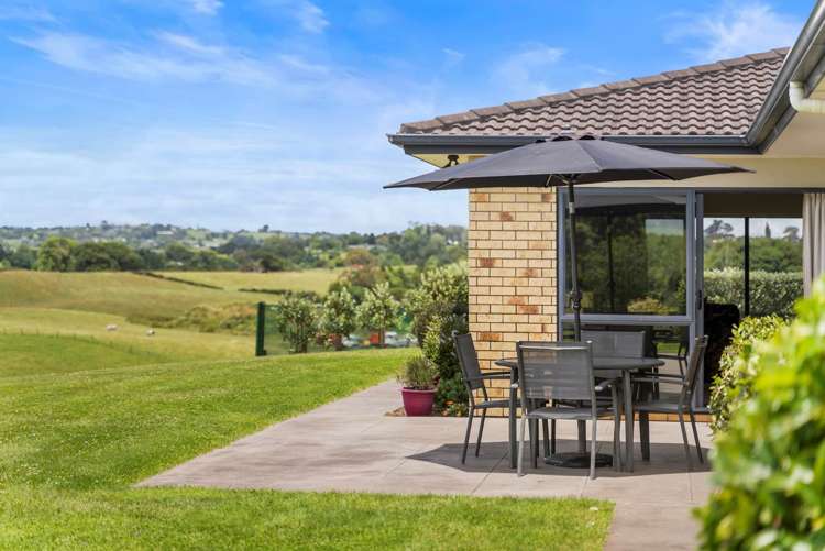 208 Burtt Road Paerata_17