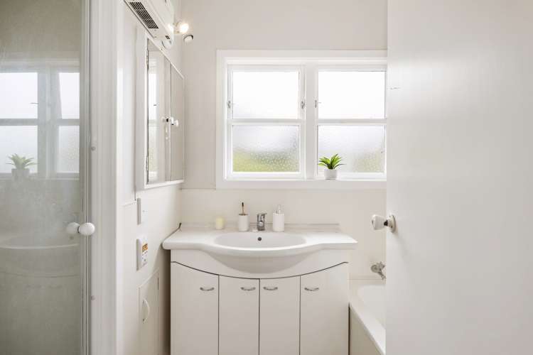 36 Tio Tio Road Miramar_8