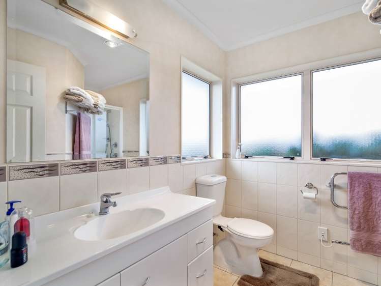 17 Heaphy Place Pukehangi_6