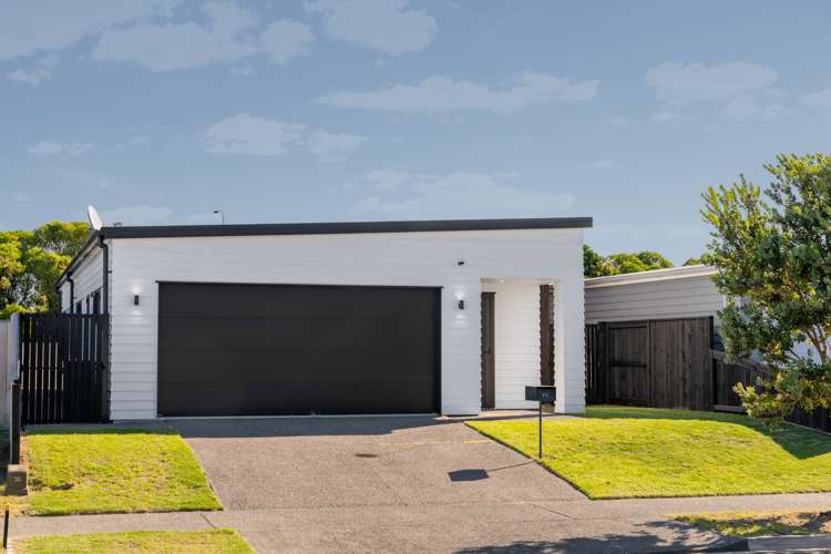71 Awatira Drive Papamoa_24