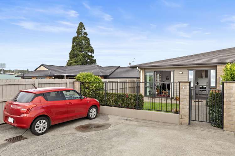 7/107 Edinburgh Street Pukekohe_9