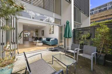 19 Brickfield Way_3