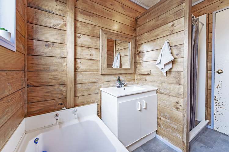 4/1132 West Coast Road West Melton_30