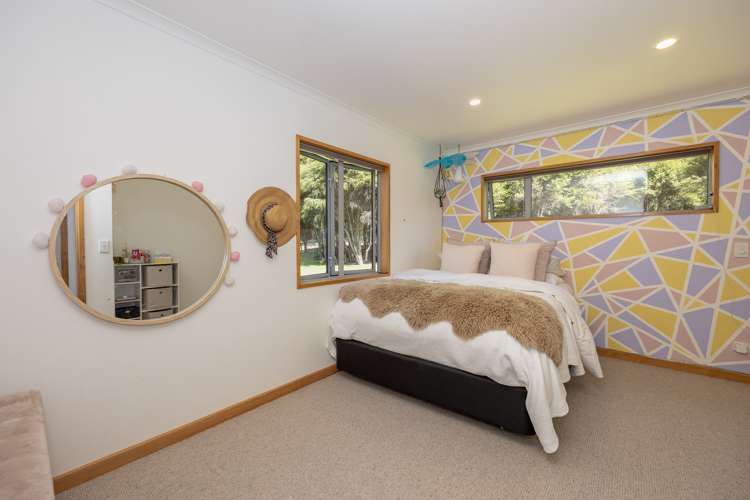 23 Ewing Place Albert Town_15