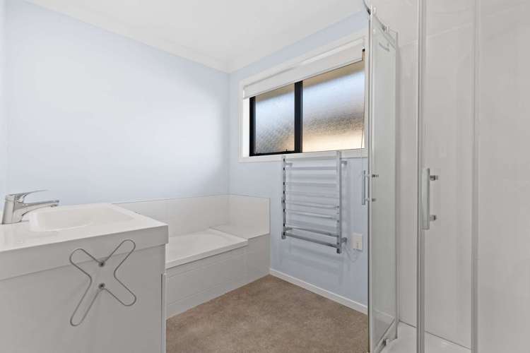 7 Tuaia Street Pyes Pa_14