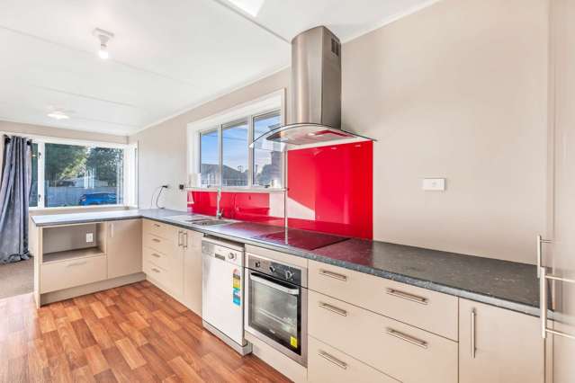 24 Orontes Street Shirley_2