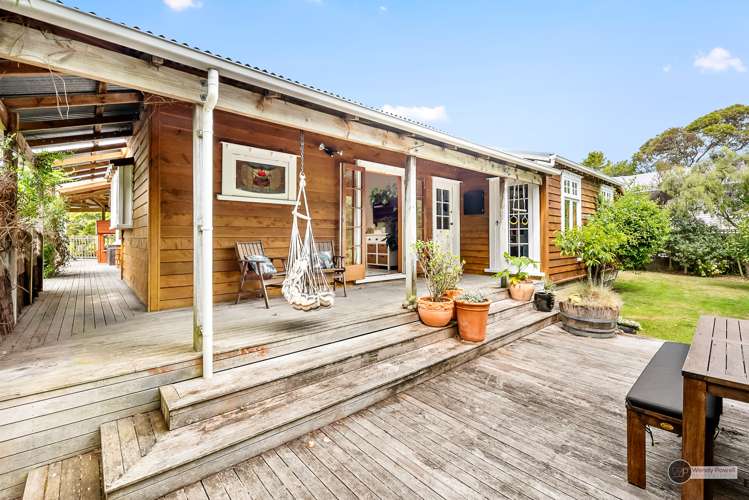 6 Prouse Grove Silverstream_16