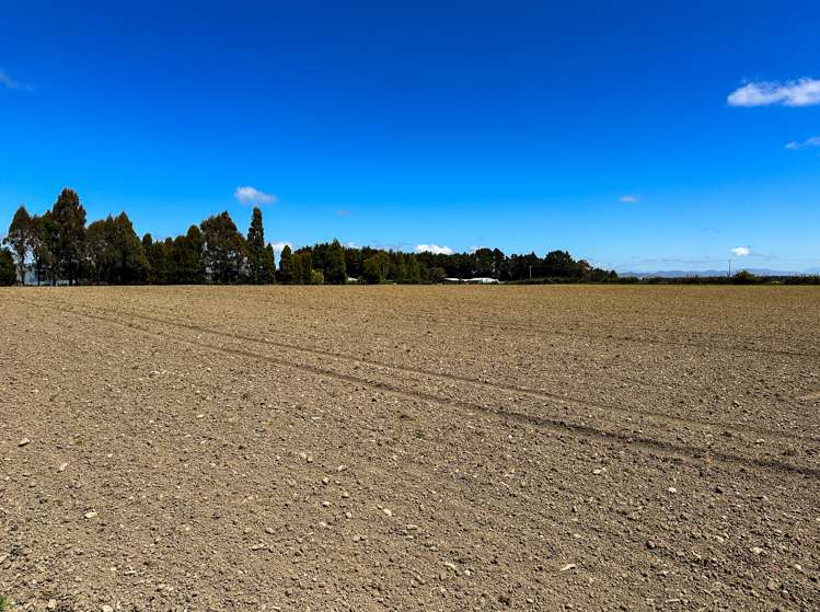 20 Longridge Village Road Winton Surrounds_18