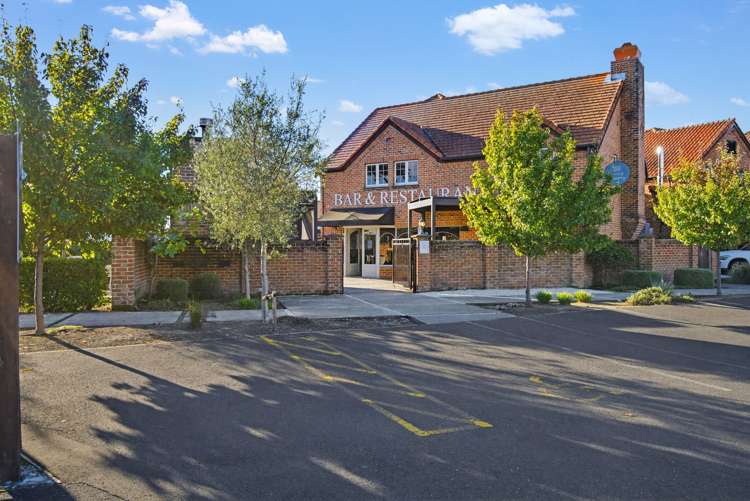 10/24 Quiet Woman Way Monaco_14