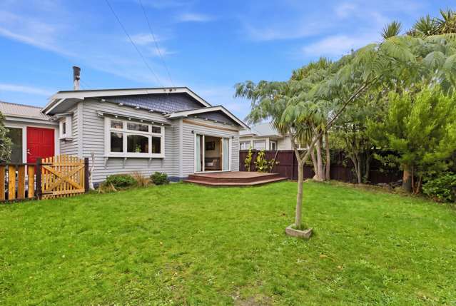 24 Birdwood Avenue Beckenham_3
