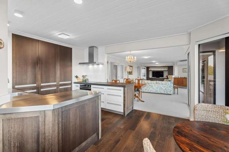 1/4 Hanene Street St Heliers_9