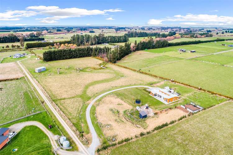 88 Bruces Road Sefton_23