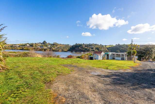 1413 Taieri Mouth Road Taieri Mouth_4