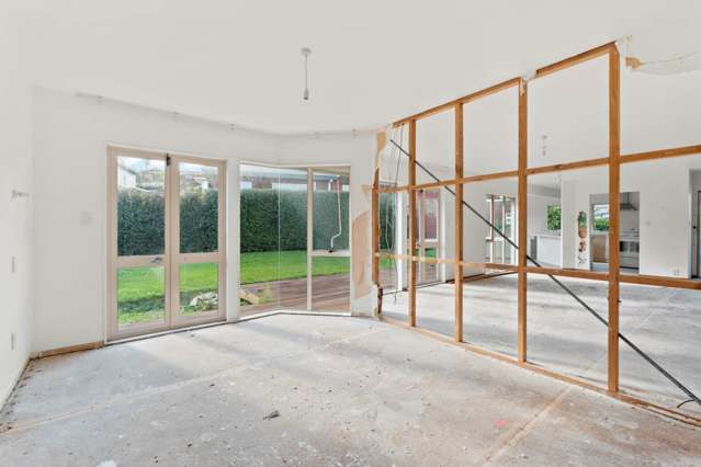 2/2 East Coast Road Milford_2