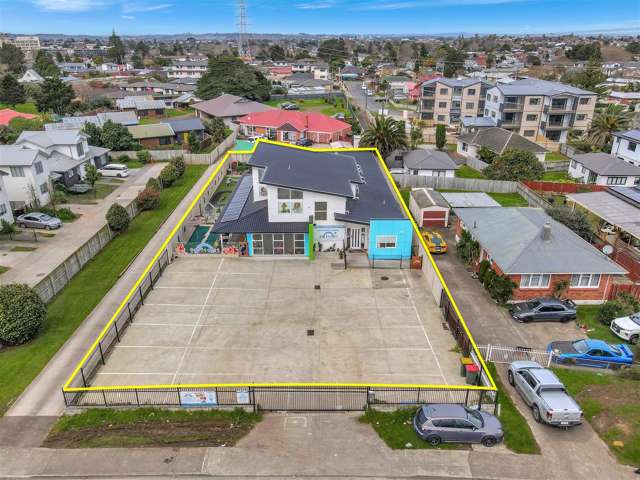 300 Massey Road Mangere East_1