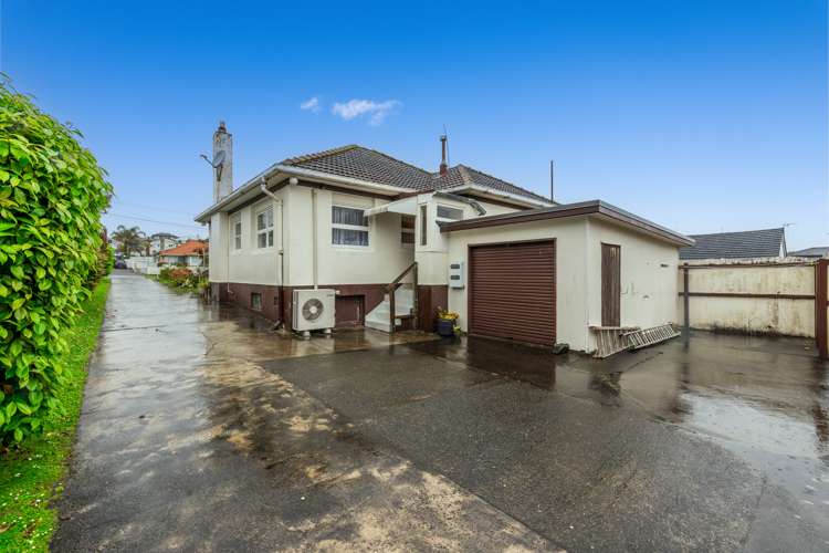 17 Rogan Street Mount Roskill_12