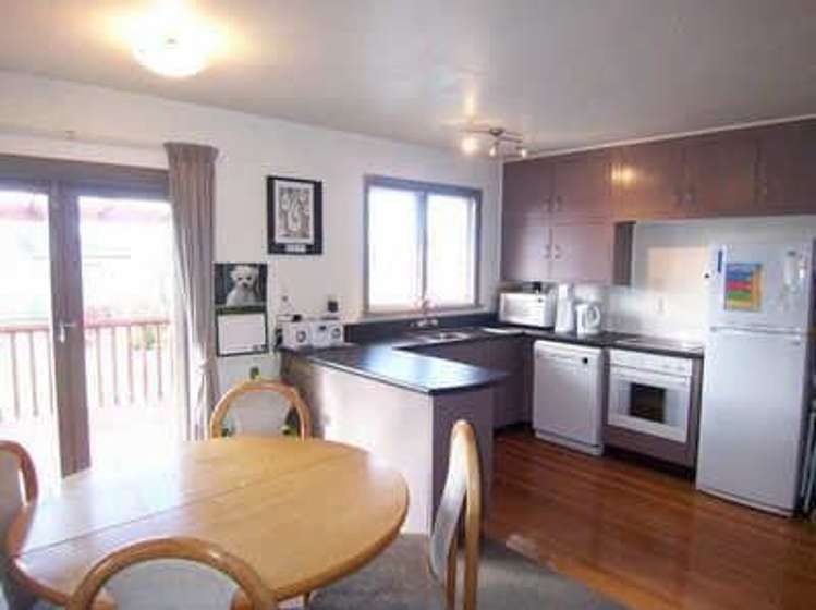 8 Glenora Place Hornby_1