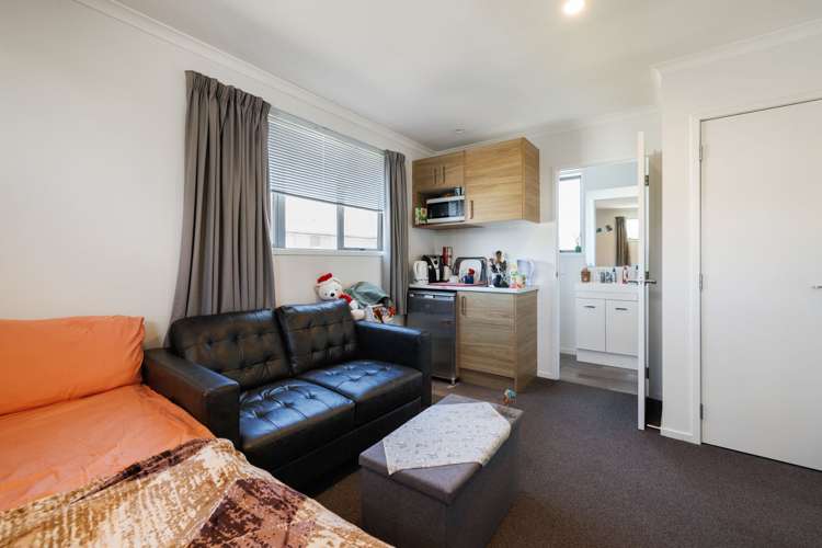 2/30 Beatty Street Melville_14