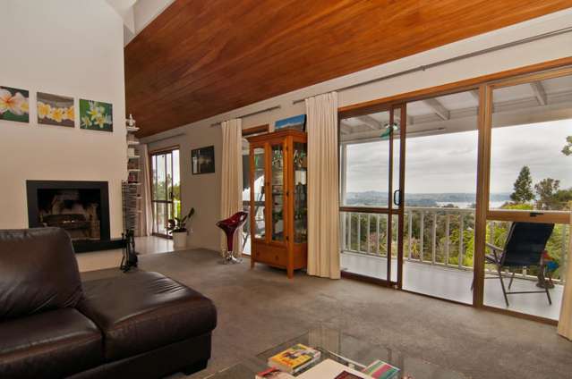 54 Park Road Titirangi_2