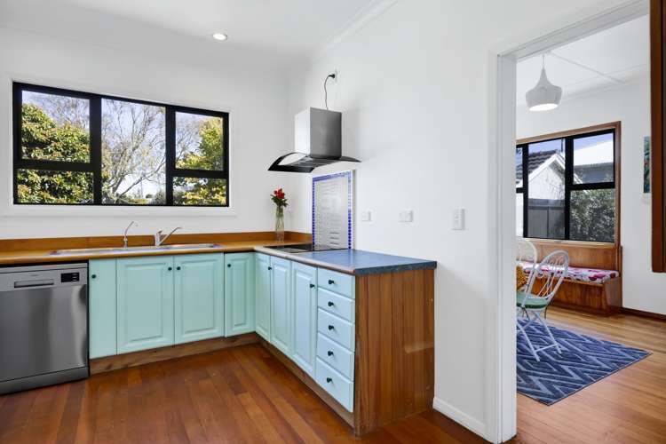 11 Galt Street Hawera_10