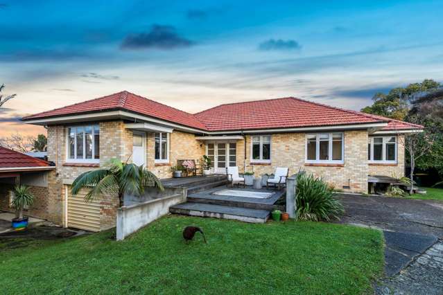 72a Lake Road Narrow Neck_4