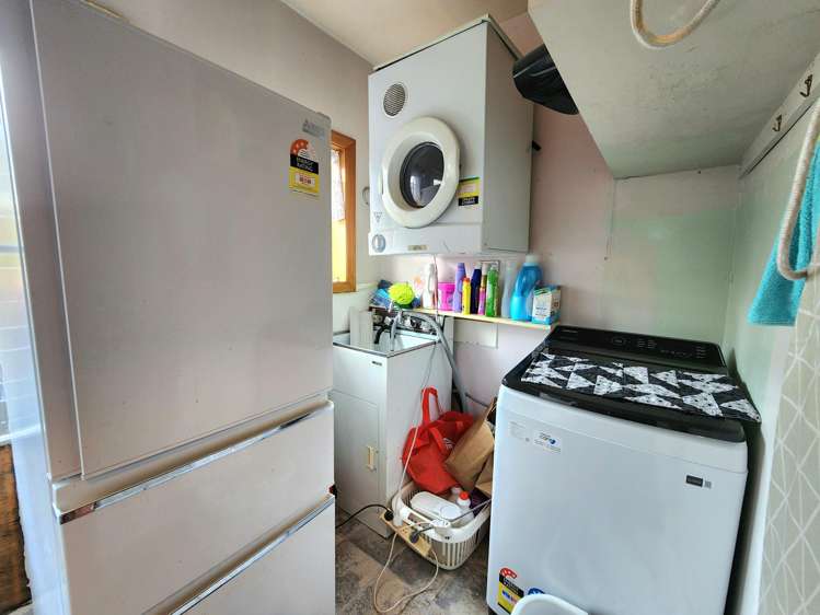 24 Palmerston Street Greymouth_13