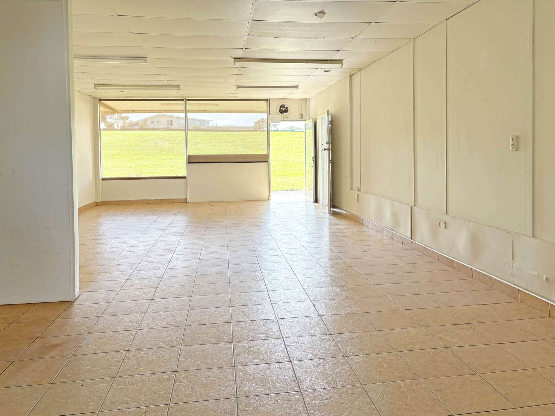 Shop 7/114 Reeves Road Pakuranga_0
