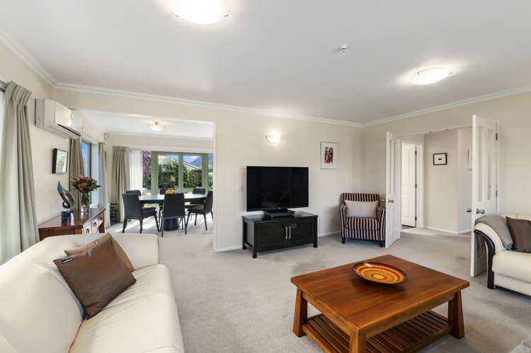 9 Cranbrook Grove Waikanae_8
