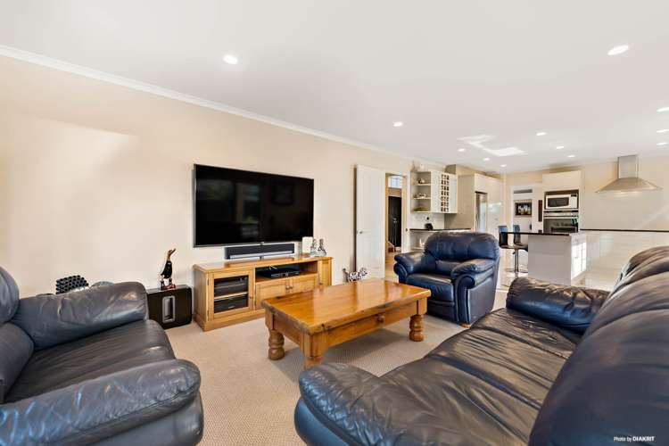 58 Pine Harbour Parade Beachlands_10