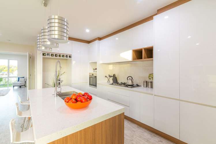 411 Ormiston Road Flat Bush_5