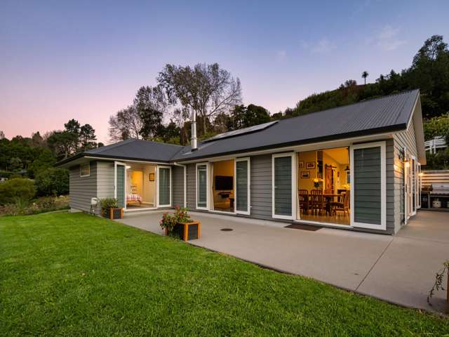 Peaceful Minden living with rural views