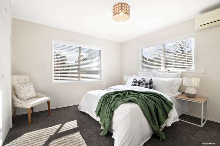 55 Moncrieff Avenue Clendon Park_9