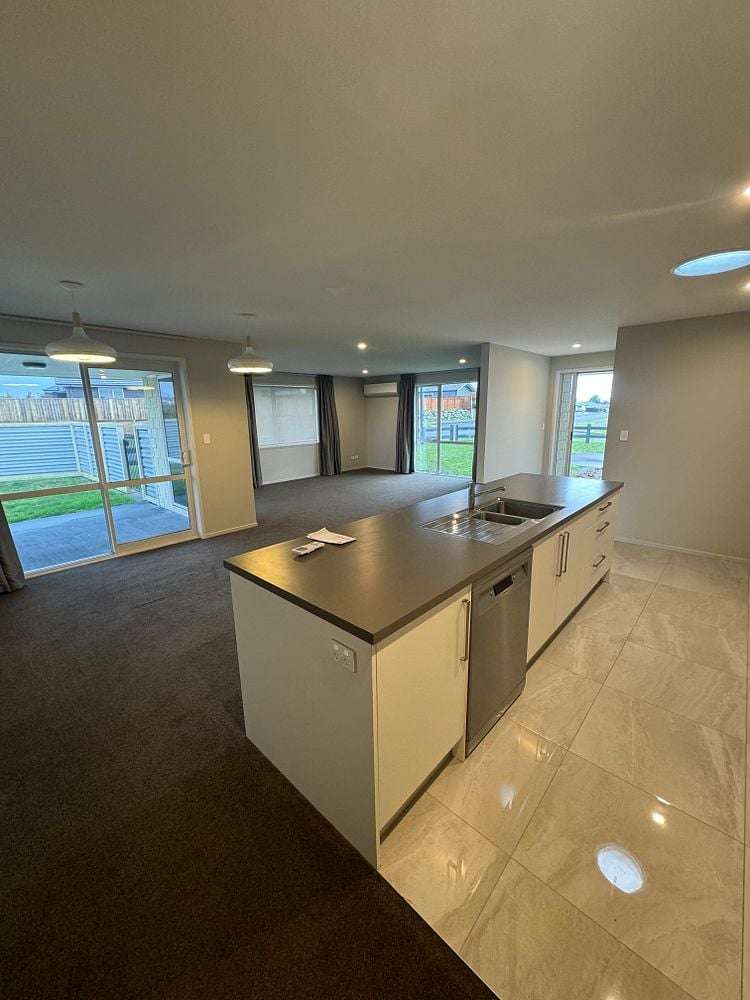 2 Bianca Crescent Stratford_9