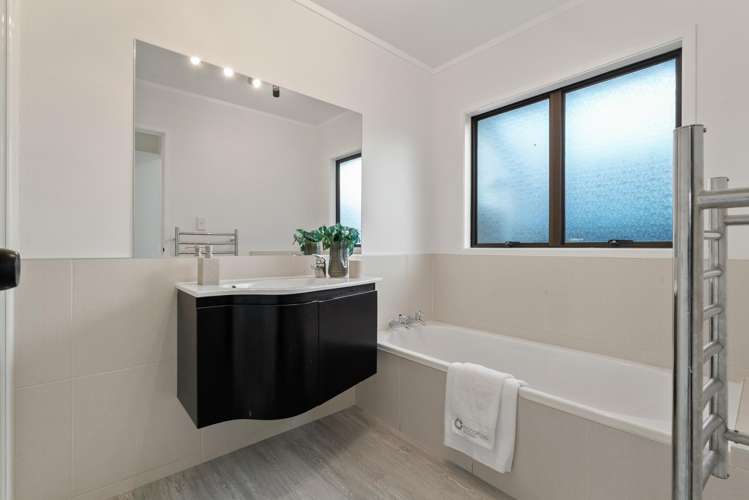 2/66 Ireland Road Mount Wellington_10