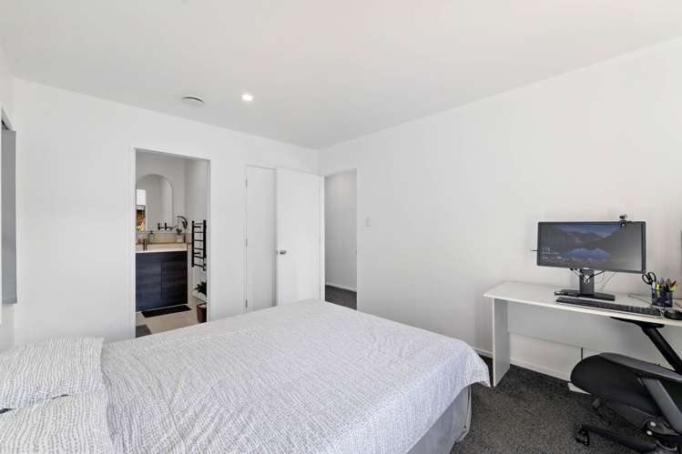 9 Claywest Place Glen Eden_7
