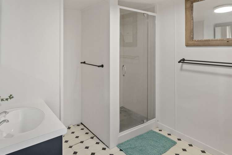 24 Arrow Street Wakefield_13